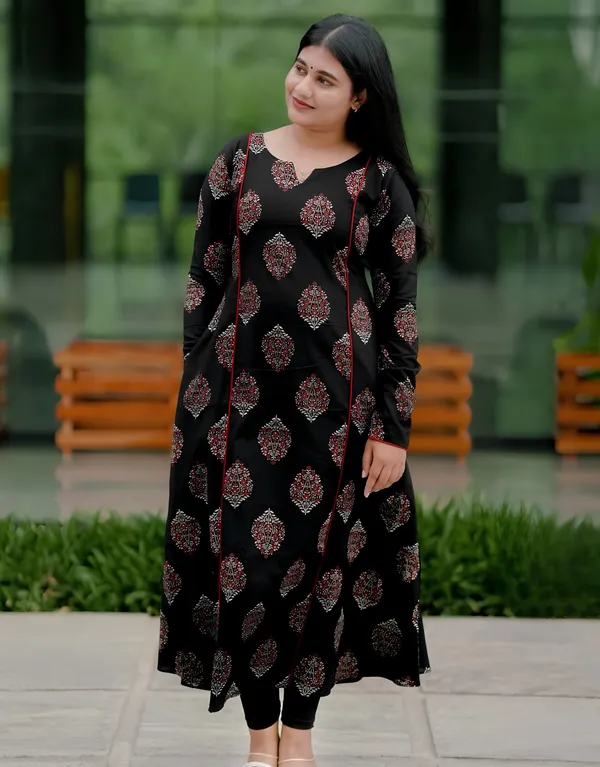 Roz_Black_Aline_kurti_pant_set