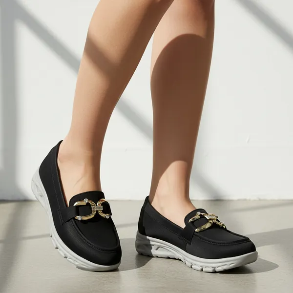 Black_Vegan_Leather_Premium_&_Elegant_Flats_For_Women