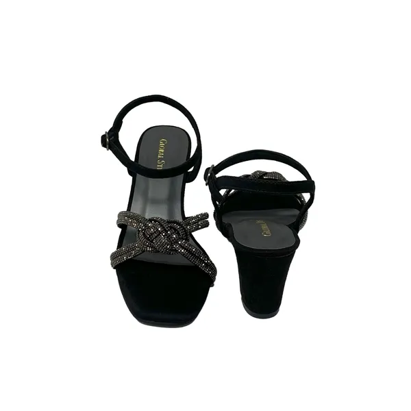 Black_Vegan_Leather_Premium_&_Elegant_Heels_For_Women