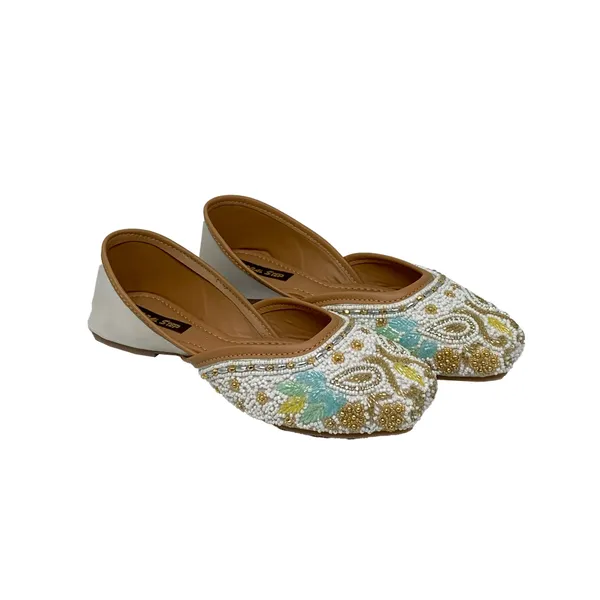 White_Vegan_Leather_Premium_&_Elegant_Flats_For_Women