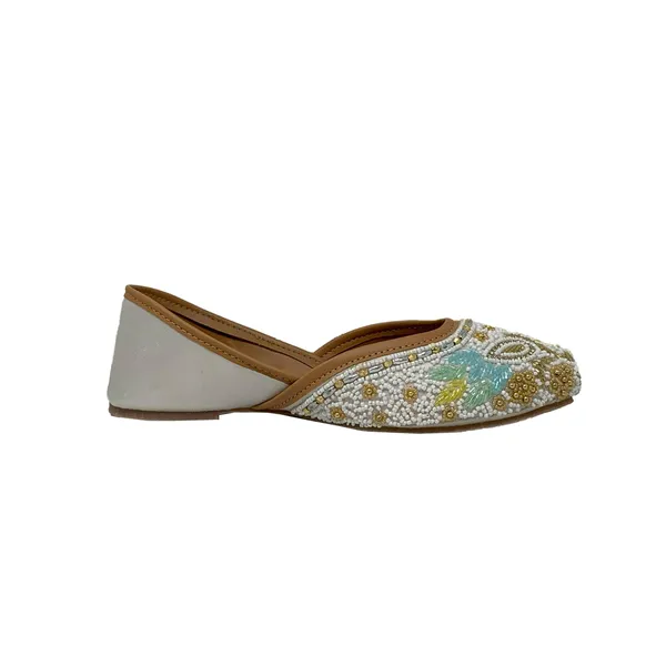 White_Vegan_Leather_Premium_&_Elegant_Flats_For_Women
