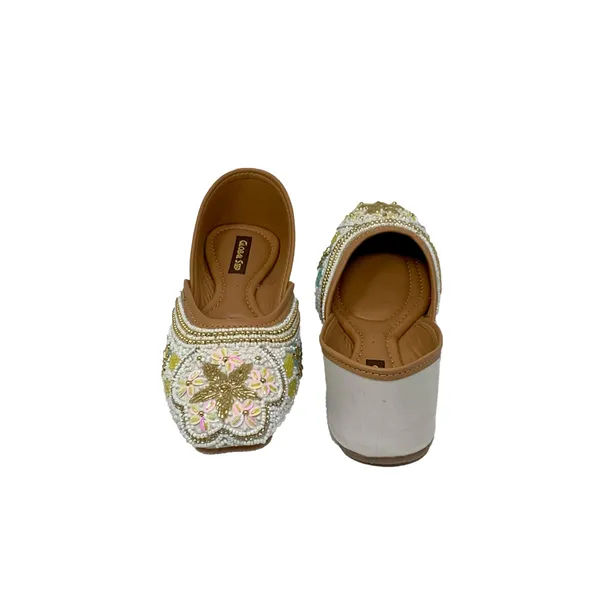 White_Vegan_Leather_Premium_&_Elegant_Flats_For_Women