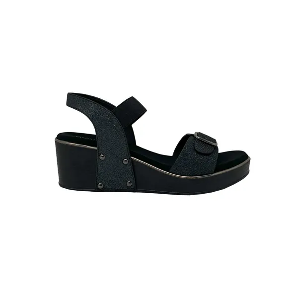 Black_Vegan_Leather_Premium_&_Elegant_Sandal_For_Women