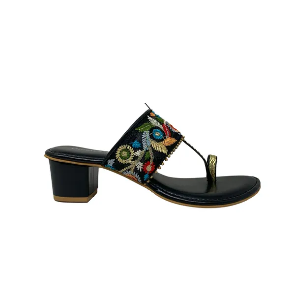 Black_Vegan_Leather_Premium_&_Elegant_Heels_For_Women