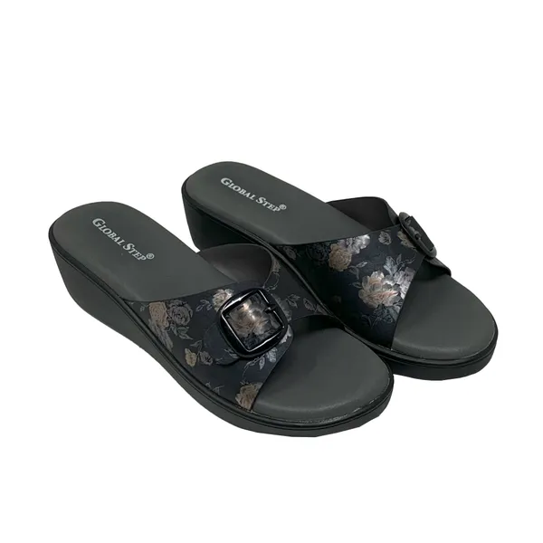 Black_Vegan_Leather_Premium_&_Elegant_Sandals_For_Women