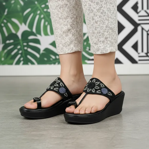 Black_Vegan_Leather_Premium_&_Elegant_Sandals_For_Women