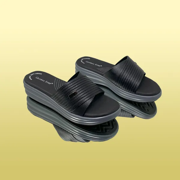Black_Vegan_Leather_Premium_&_Elegant_Slippers_For_Women