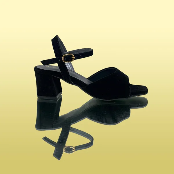 Black_Velvet_Upper_Premium_&_Elegant_Heels_For_Women