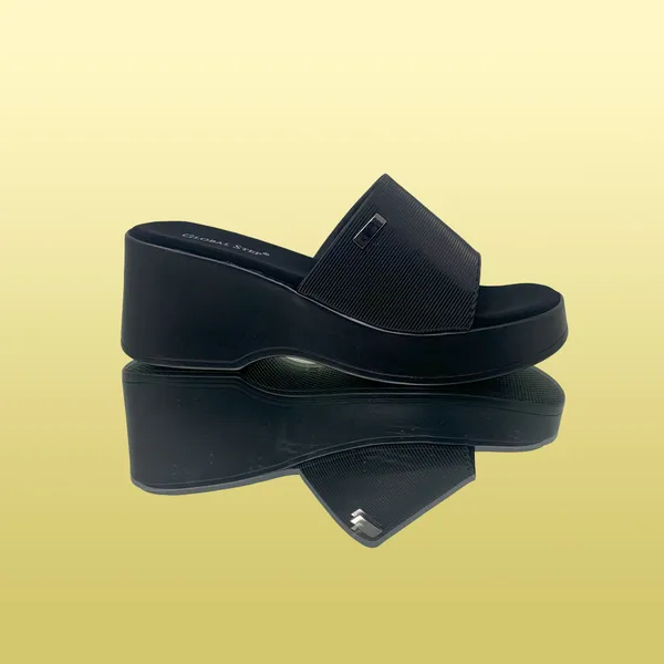 Black_Vegan_Leather_Premium_&_Elegant_Slippers_For_Women