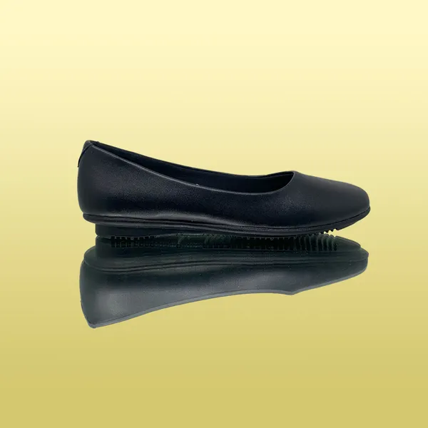 Black_Vegan_Leather_Premium_&_Elegant_Flats_For_Women