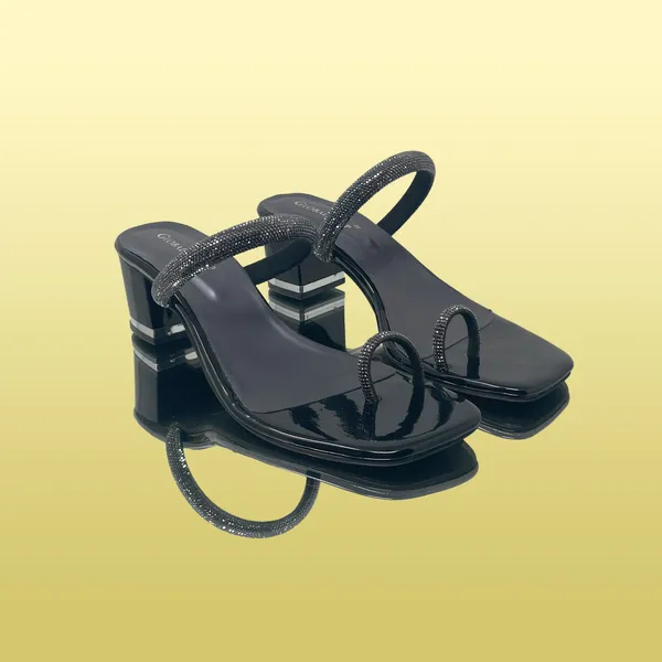 Black_Vegan_Leather_Premium_&_Elegant_Heels_For_Women