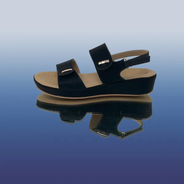 Black_Vegan_Leather_Premium_&_Elegant_Wedges_For_Women