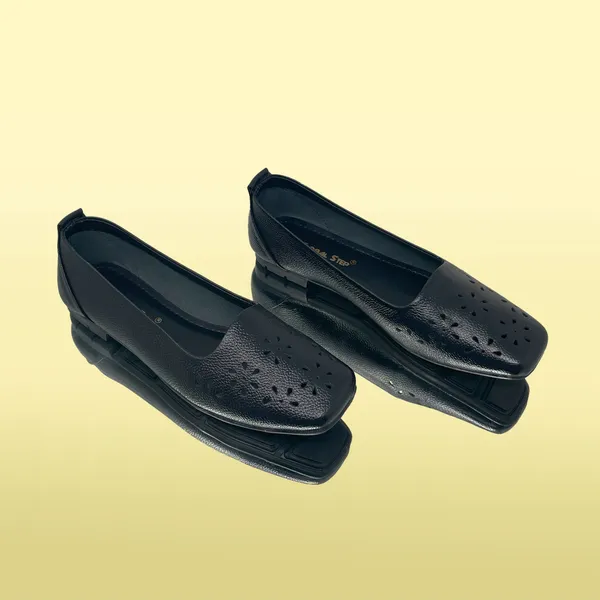 Black_Dry-Milled_Leather_Premium_&_Elegant_Ballerinas_For_Women