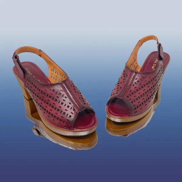 Marron_Varnish_Leather_Premium_&_Elegant_Heels_For_Women