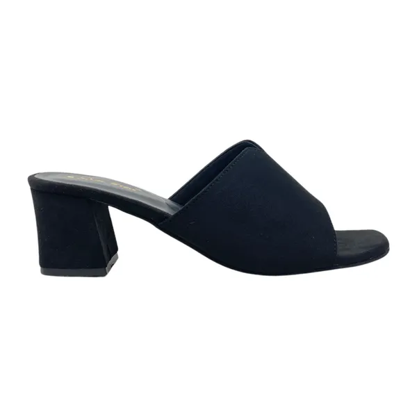 Black_Vegan_Leather_Premium_&_Elegant_Heels_For_Women