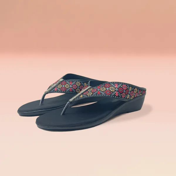 Black_Vegan_Leather_Premium_&_Elegant_Flatforms_Flats_For_Women