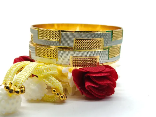 Set_of_2_Sona_Bold_Geometric_Dual_Tone_Anti_Tarnish_Kada_Bangle