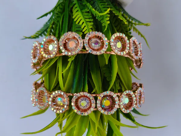 Niharika_Bangle_|_Antique_Golden_|American_Diamond_Kada_|_Set_of_2