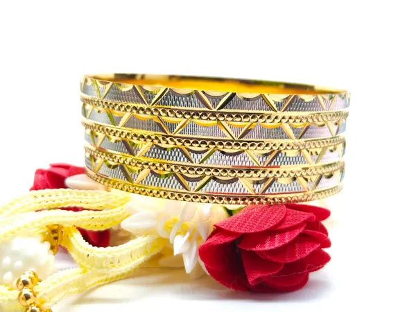 Set_of_4_Divya_Classic_Dual_Tone_Anti_Tarnish_Bangle