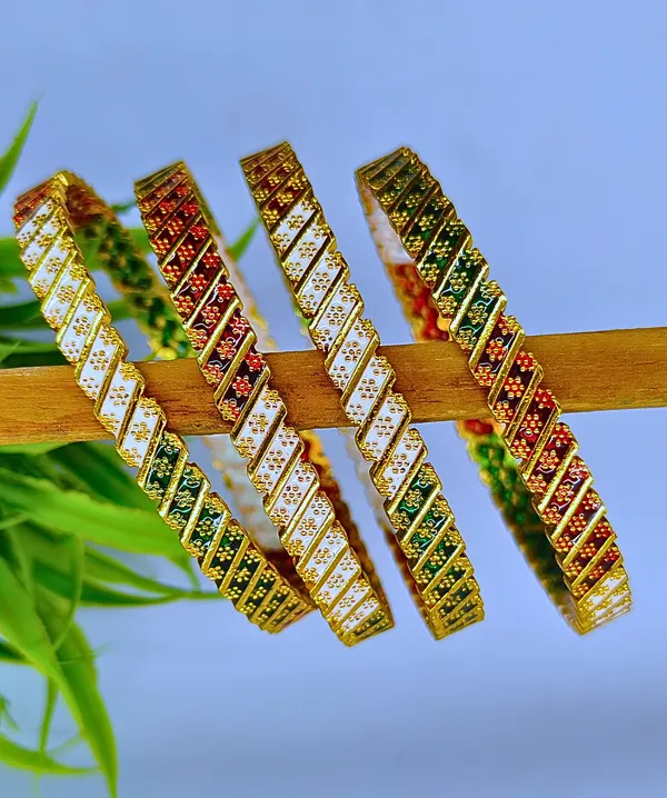 Set_of_4_Hema_Tri_Tone_Floral_Anti_Tarnish_Bangle