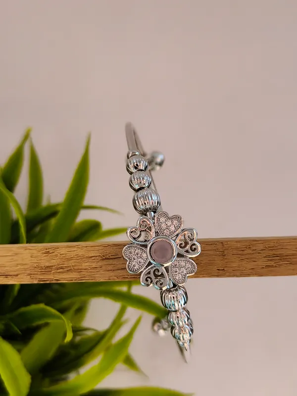 Nisha_Silver_Plated_Anti_Tarnish_Bracelet