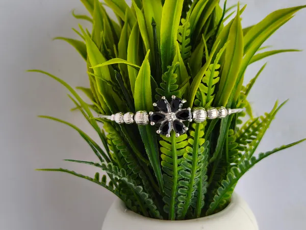 Kamini_Silver_Plated_Anti_Tarnish_Floral_Bracelet