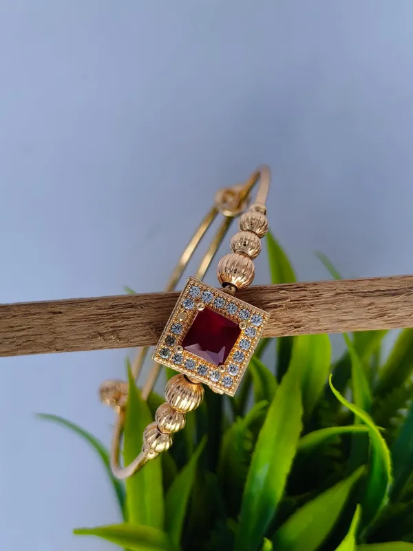 Vanya_Gold_Plated_Anti_Tarnish_Ruby_Bracelet