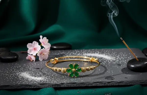 Lavnya_Gold_Plated_Anti_Tarnish_Floral_Bracelet