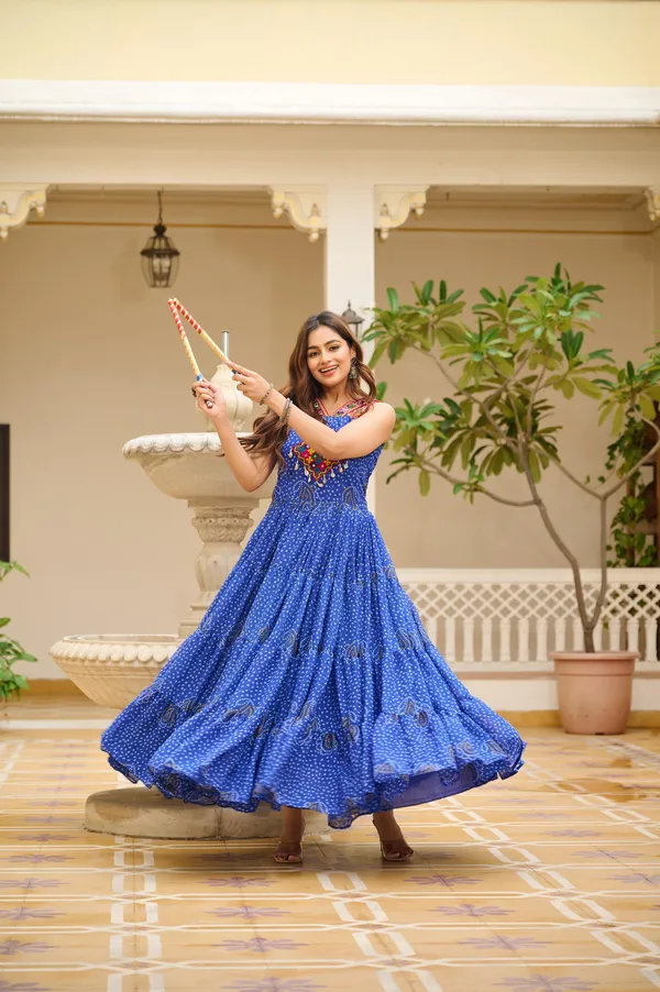 Blue_Georgette_Gown_For_Women