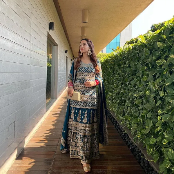 Blue_Silk_Lehenga_Choli_For_Women