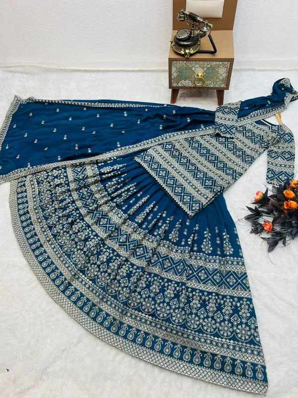 Blue_Silk_Lehenga_Choli_For_Women