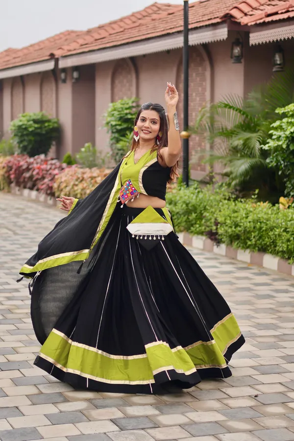 Black_&_Green_Cotton_Lehenga_Choli_For_Women