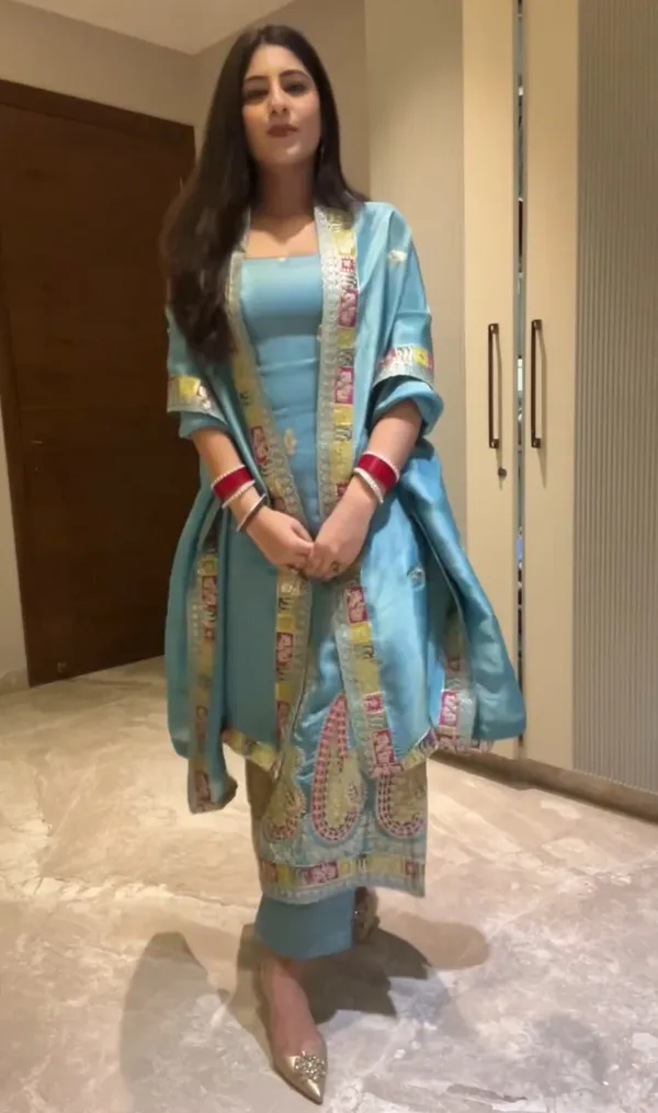 Light_Blue_Chinon_Salwar_Suit_For_Women