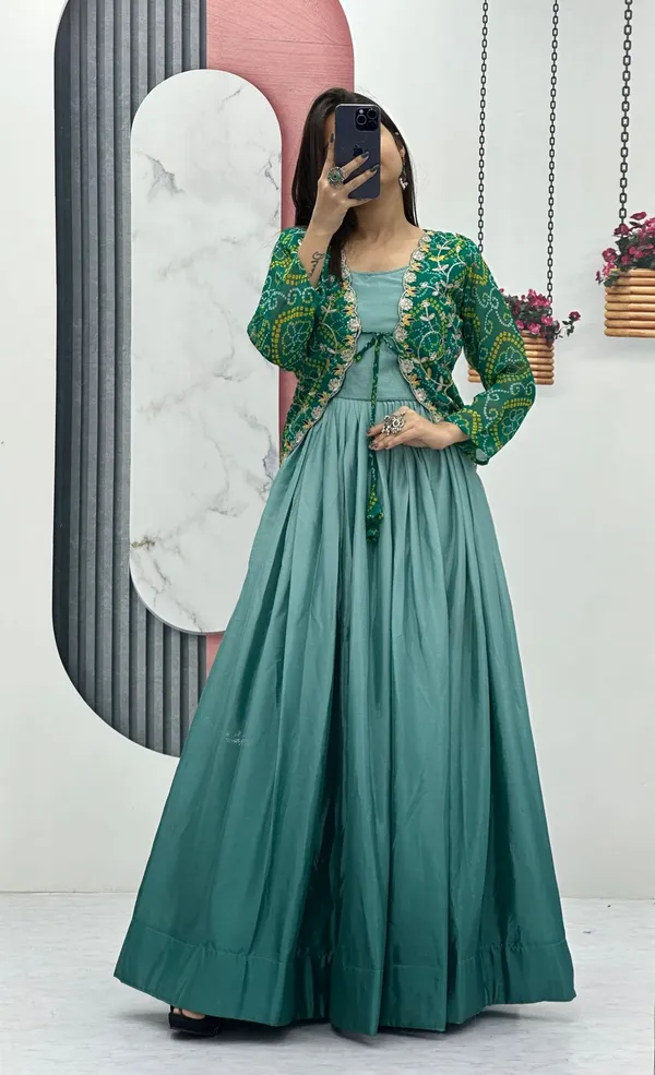 Green_Cotton_Gown_For_Women