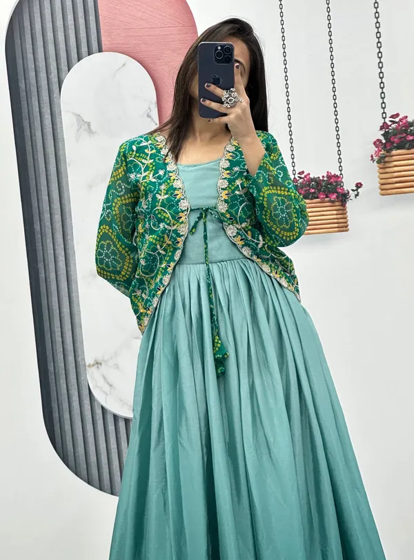 Green_Cotton_Gown_For_Women