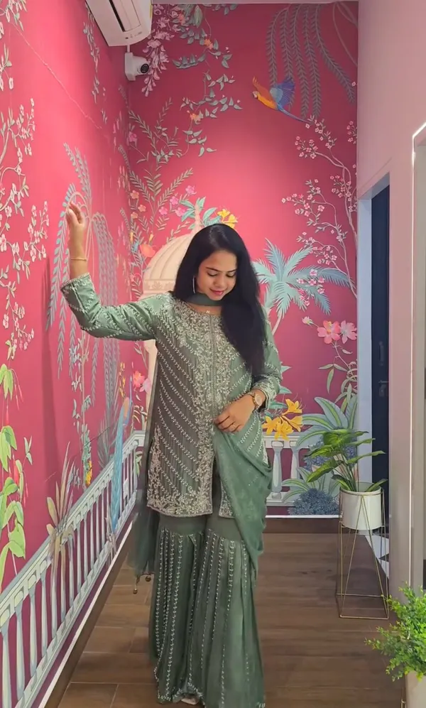 Green_Faux-Fur_Sharara_Suit_For_Women