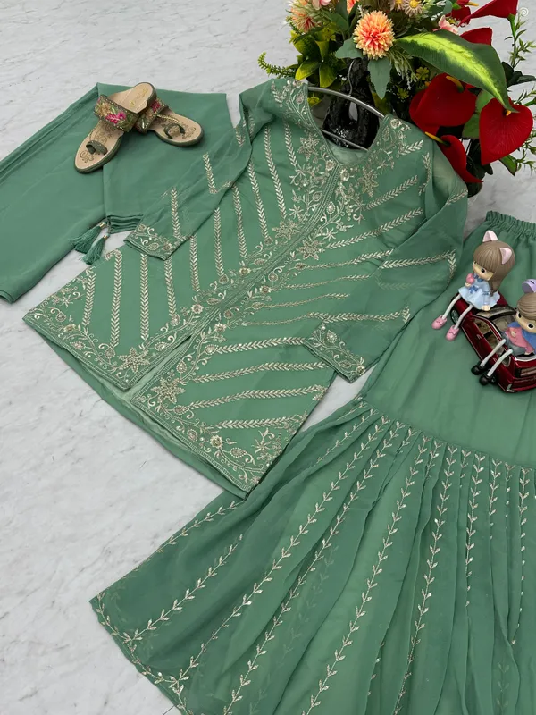 Green_Faux-Fur_Sharara_Suit_For_Women