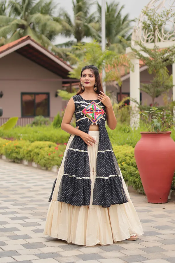 Black_Cotton_Lehenga_Choli_For_Women