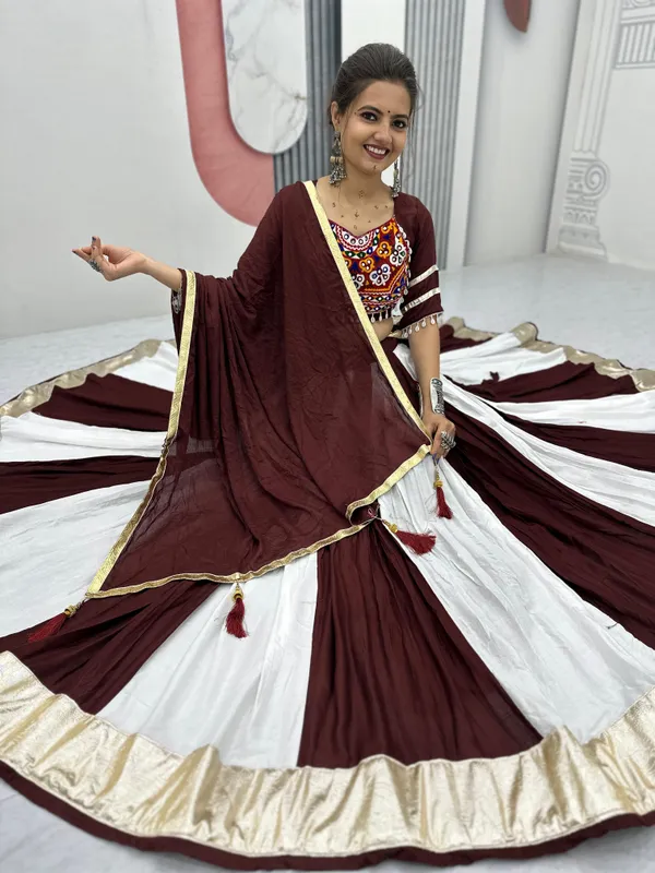 White_&_Red_Cotton_Lehenga_Choli_For_Women