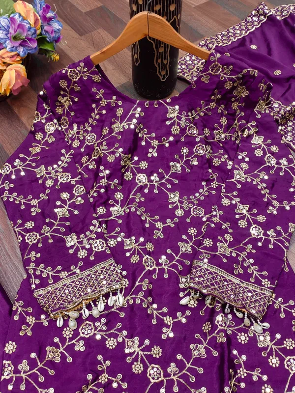 Multicolor_Chinon_Salwar_Suit_For_Women