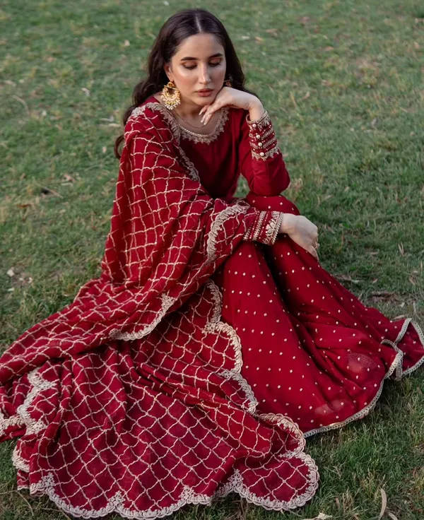 Maroon_Faux-Fur_Cotton_Sharara_Suit_For_Women