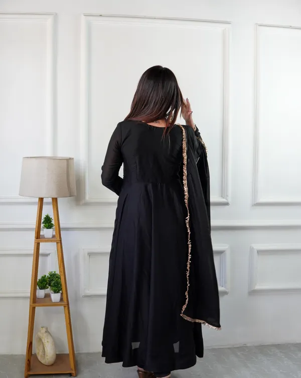 Black_Cotton_Anarkali_Suit_For_Women