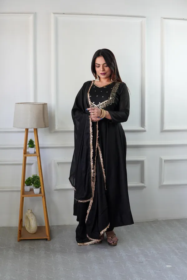 Black_Cotton_Anarkali_Suit_For_Women