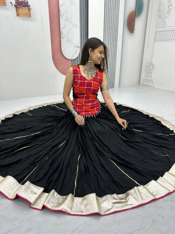 Black_Cotton_Lehenga_Choli_For_Women