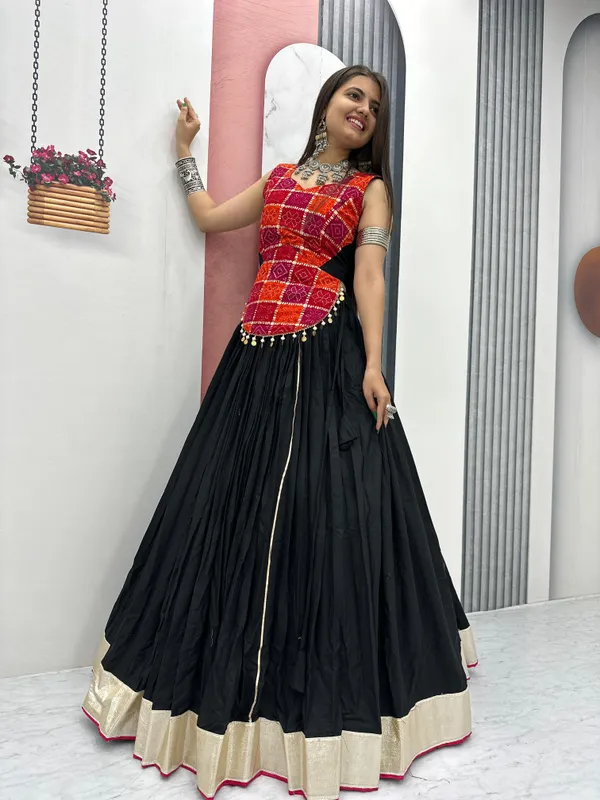 Black_Cotton_Lehenga_Choli_For_Women