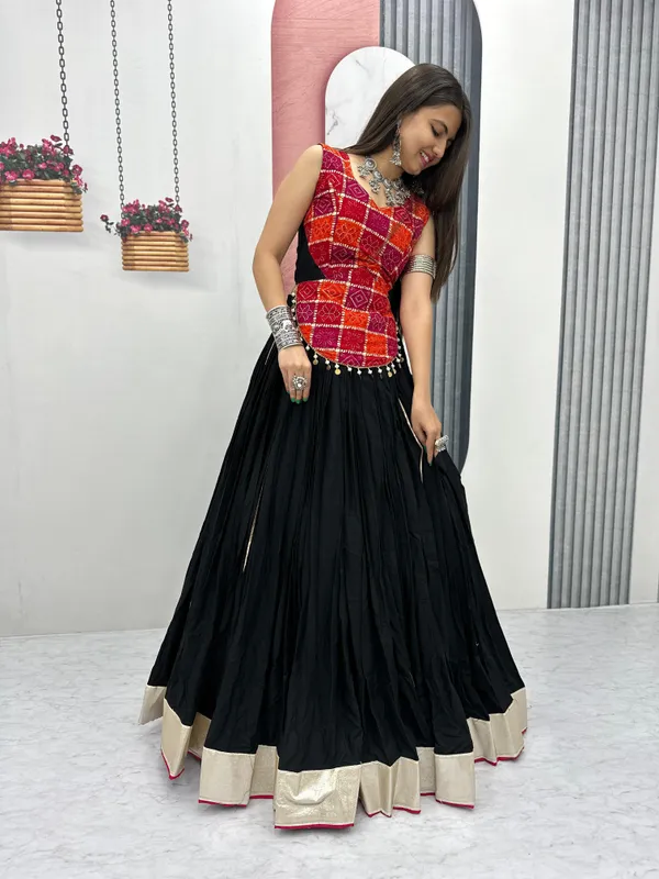 Black_Cotton_Lehenga_Choli_For_Women