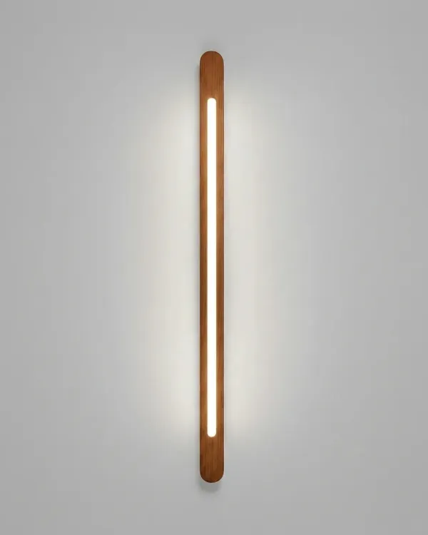 Vertical_Wooden_Wall_Light_–_Minimalist_Accent_Lighting_|_Handcrafted_By_Nixwoods