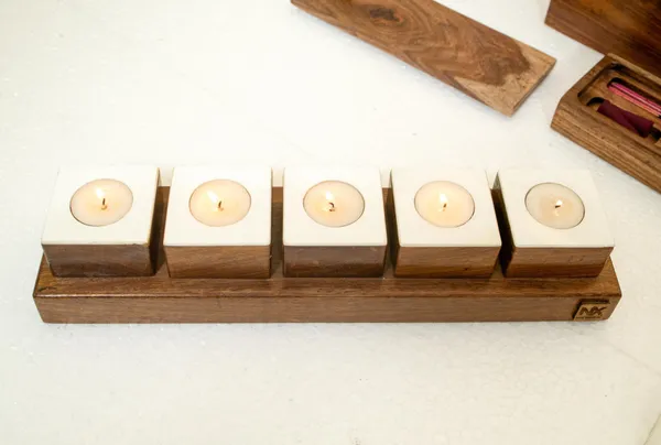 Rosewood_Tea_Light_Holders_|_Minimalist_Candlelight_Decor_|_Set_Of_5