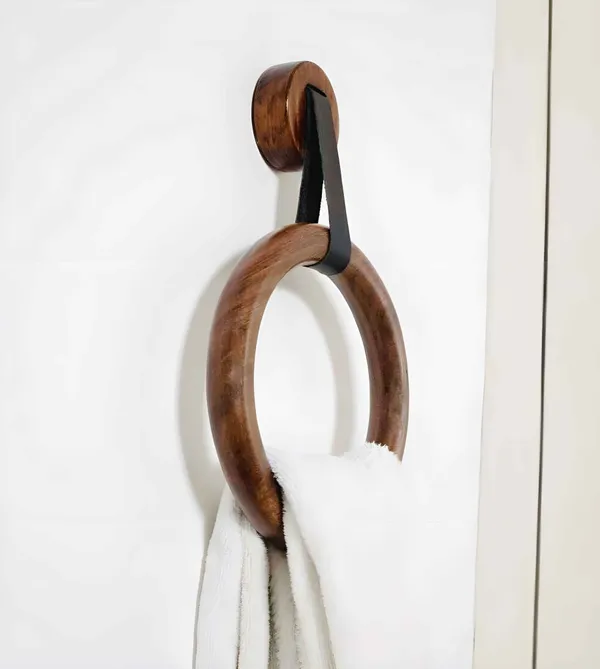 Rosewood_Round_Towel_Hanger_–_Handcrafted_Wooden_Ring_For_Bathroom_&_Vanity