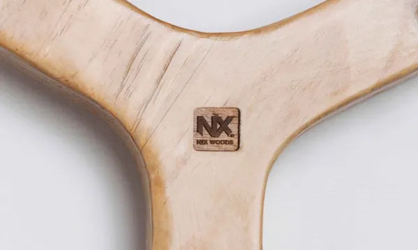 Pine_Wood_Star_Cloth_Hanger_–_Simple_&_Stylish
